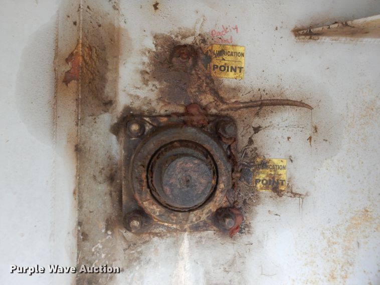 image for item DJ6648 2003 Bowie  hydro seeder mulcher