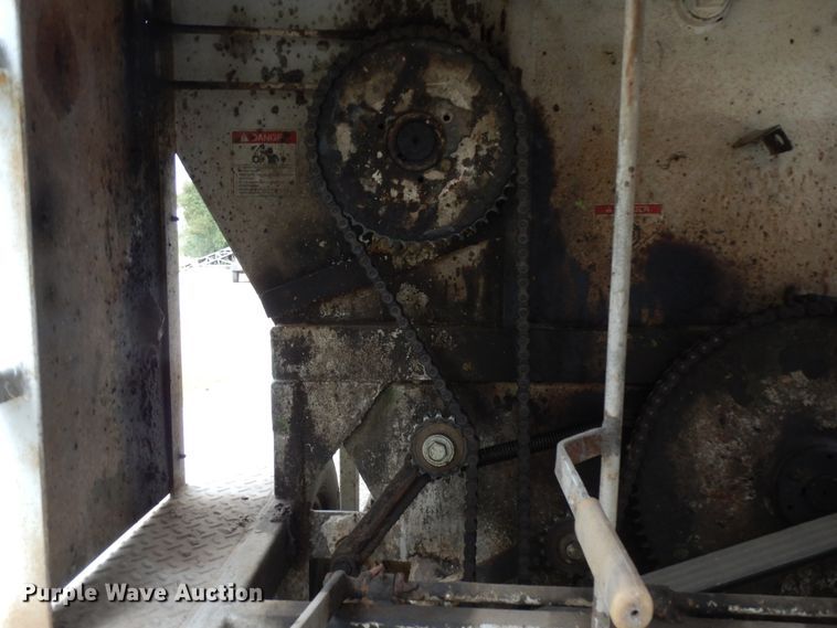 image for item DJ6648 2003 Bowie  hydro seeder mulcher