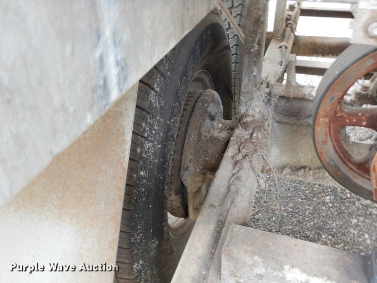 image for item DJ6648 2003 Bowie  hydro seeder mulcher