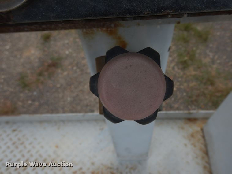 image for item DJ6648 2003 Bowie  hydro seeder mulcher