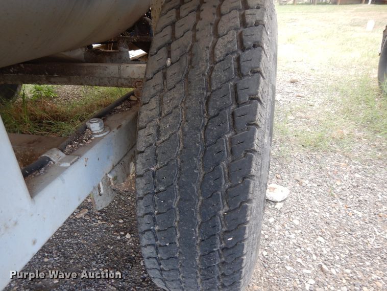 image for item DJ6648 2003 Bowie  hydro seeder mulcher