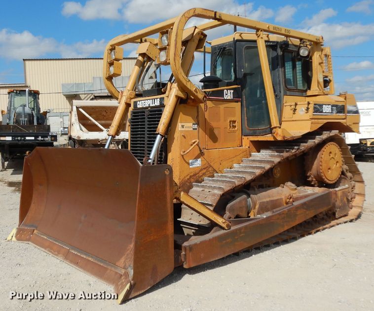 image for item DJ6657 2006 Caterpillar D6R XL  dozer