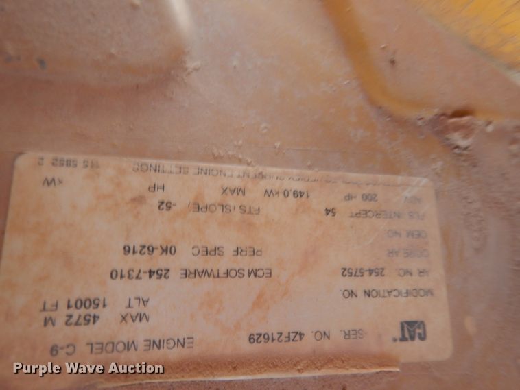 image for item DJ6657 2006 Caterpillar D6R XL  dozer