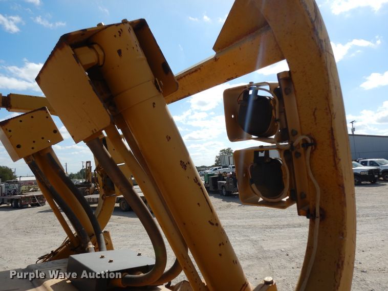 image for item DJ6657 2006 Caterpillar D6R XL  dozer