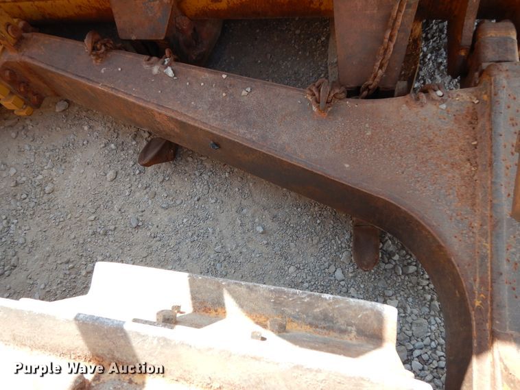 image for item DJ6657 2006 Caterpillar D6R XL  dozer