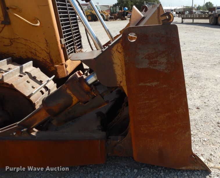 image for item DJ6657 2006 Caterpillar D6R XL  dozer