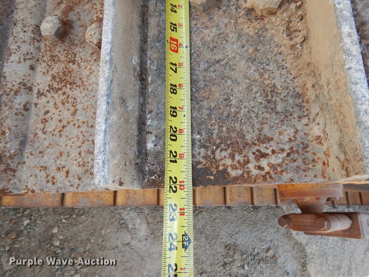 image for item DJ6657 2006 Caterpillar D6R XL  dozer