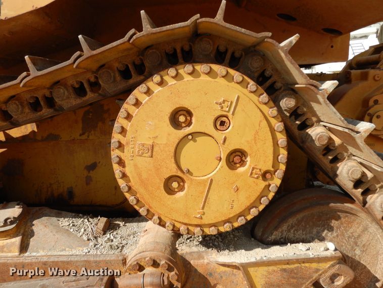 image for item DJ6657 2006 Caterpillar D6R XL  dozer