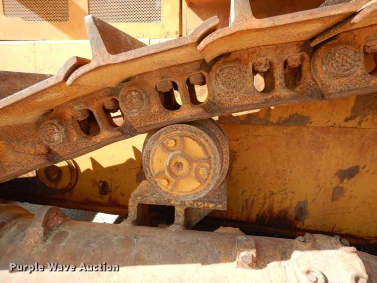 image for item DJ6657 2006 Caterpillar D6R XL  dozer
