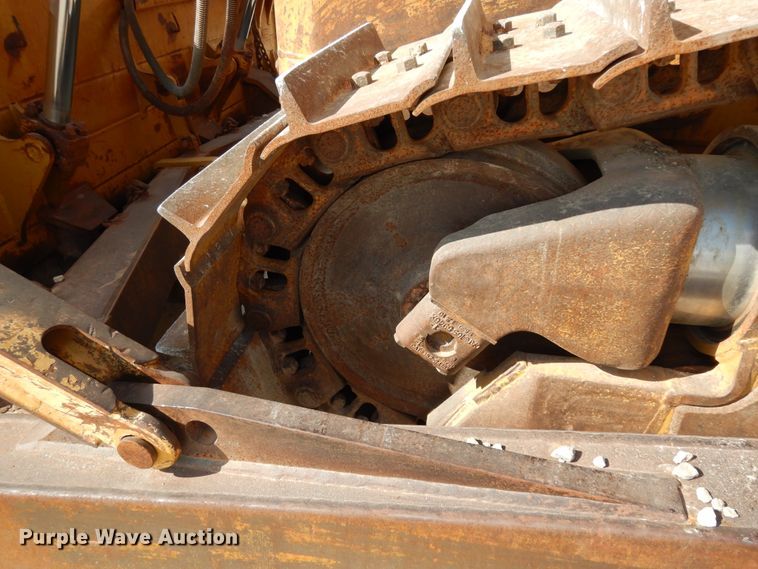 image for item DJ6657 2006 Caterpillar D6R XL  dozer