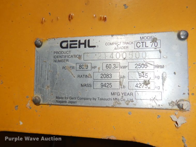 image for item DJ6914 2004 Gehl CTL70  tracked skid steer loader