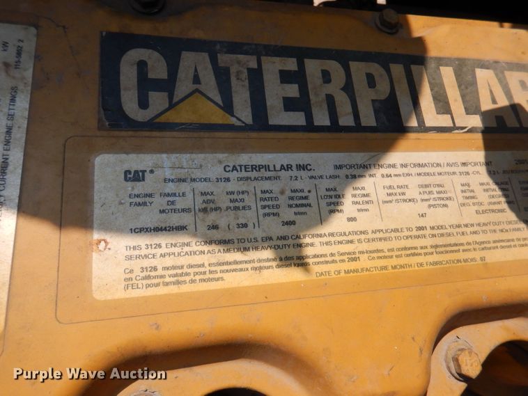 image for item DY9532 2002 Chevrolet C7500  digger derrick truck