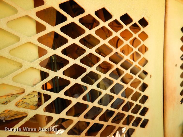 image for item DY9533 1976 Champion 720  motor grader