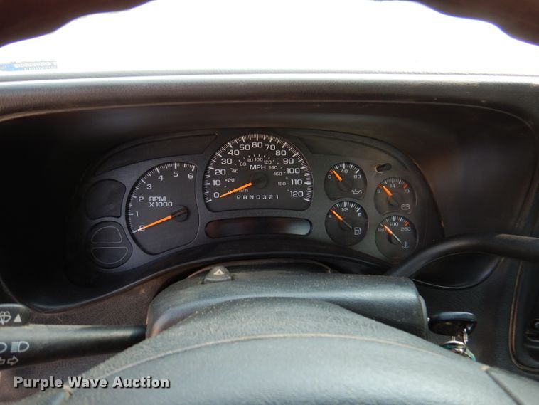 image for item DY9535 2007 Chevrolet Silverado 1500  pickup truck