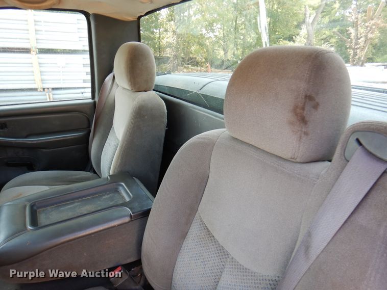 image for item DY9535 2007 Chevrolet Silverado 1500  pickup truck