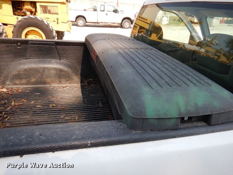 image for item DY9535 2007 Chevrolet Silverado 1500  pickup truck