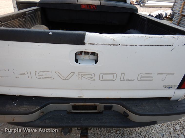 image for item DY9535 2007 Chevrolet Silverado 1500  pickup truck