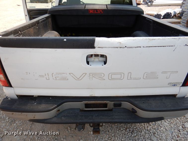 image for item DY9535 2007 Chevrolet Silverado 1500  pickup truck