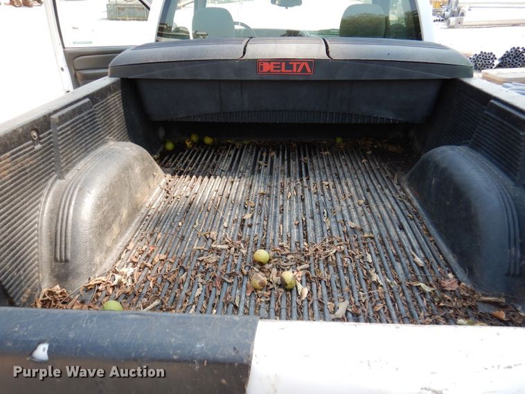 image for item DY9535 2007 Chevrolet Silverado 1500  pickup truck