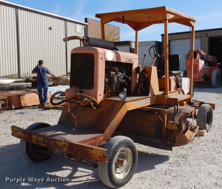 image for item DY9539 Broce T15  broom