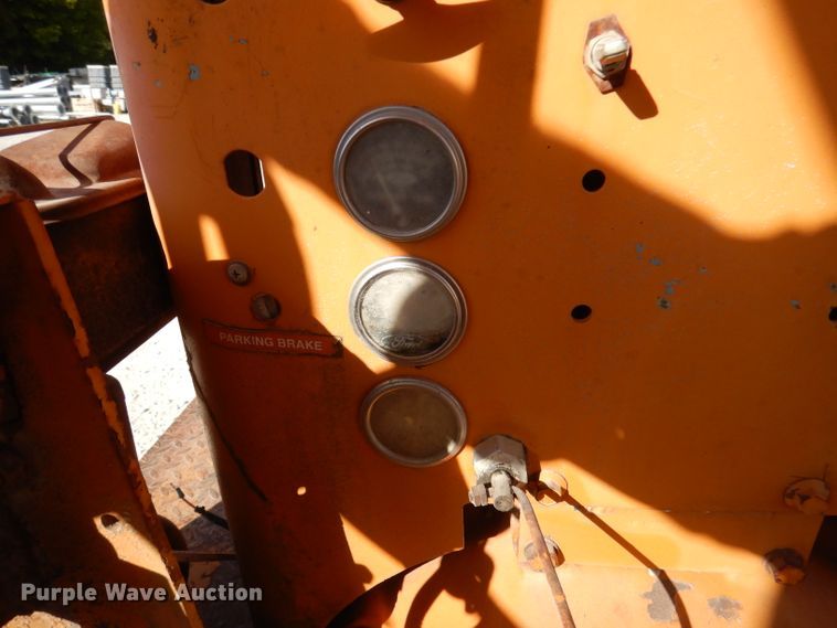 image for item DY9539 Broce T15  broom