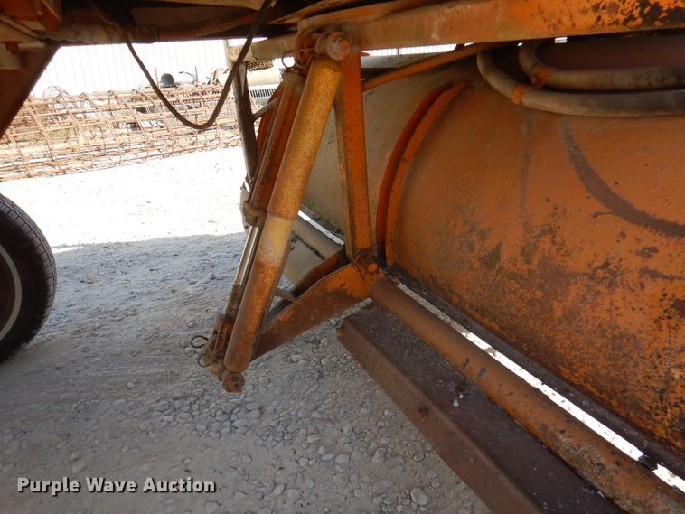 image for item DY9539 Broce T15  broom