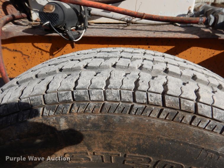 image for item DY9539 Broce T15  broom