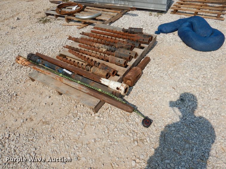 image for item DY9541 (12) Bobcat skid steer auger bits