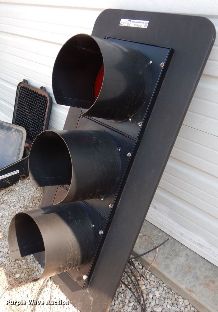 image for item DY9542 Traffic signal