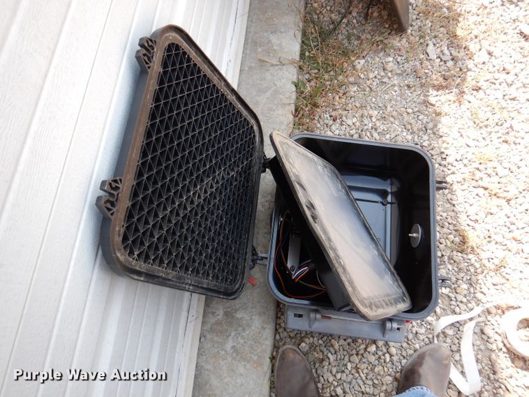 image for item DY9543 Cross walk signal