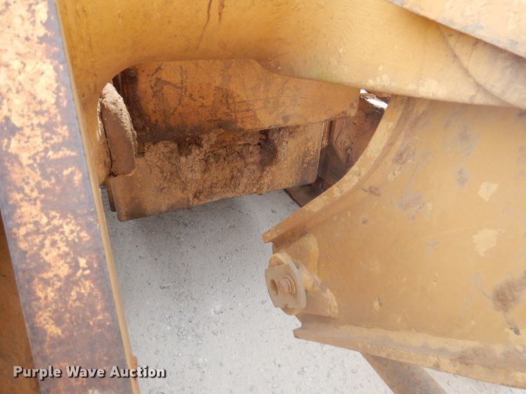 image for item DY9546 1991 Caterpillar 963  track loader
