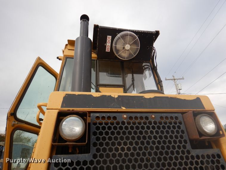 image for item DY9546 1991 Caterpillar 963  track loader