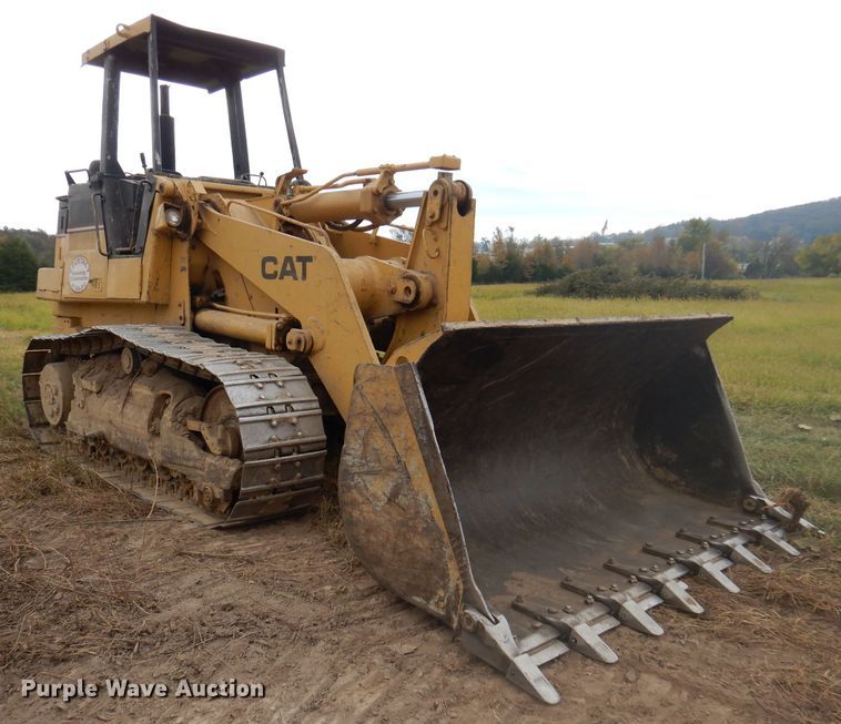 image for item DY9547 1983 Caterpillar 963  track loader