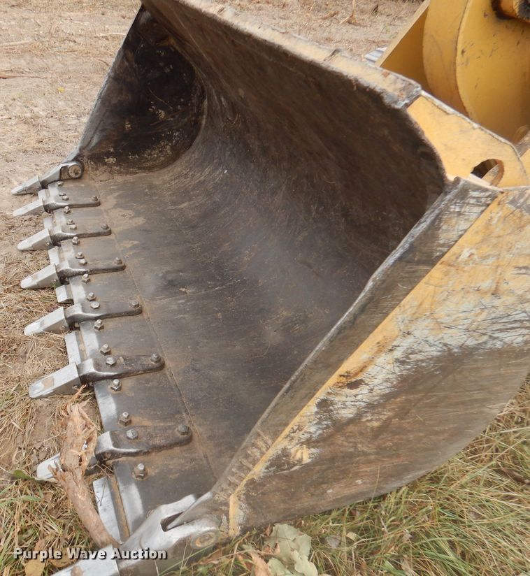 image for item DY9547 1983 Caterpillar 963  track loader