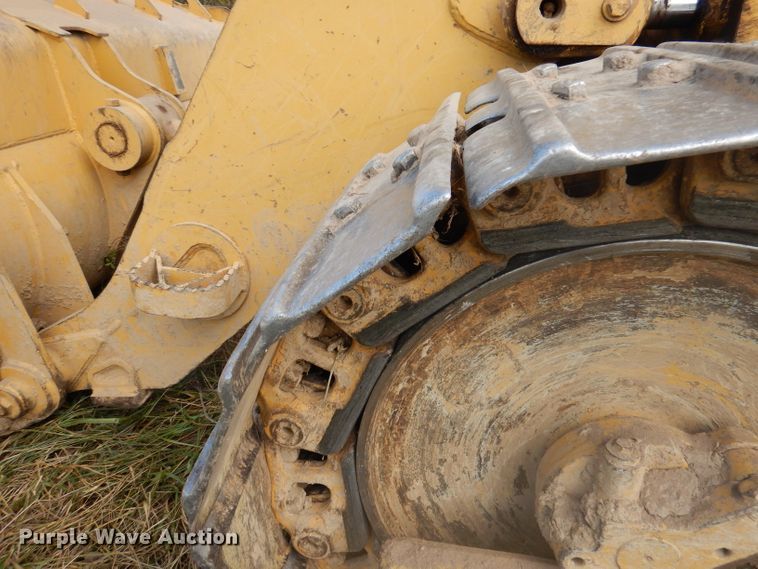 image for item DY9547 1983 Caterpillar 963  track loader