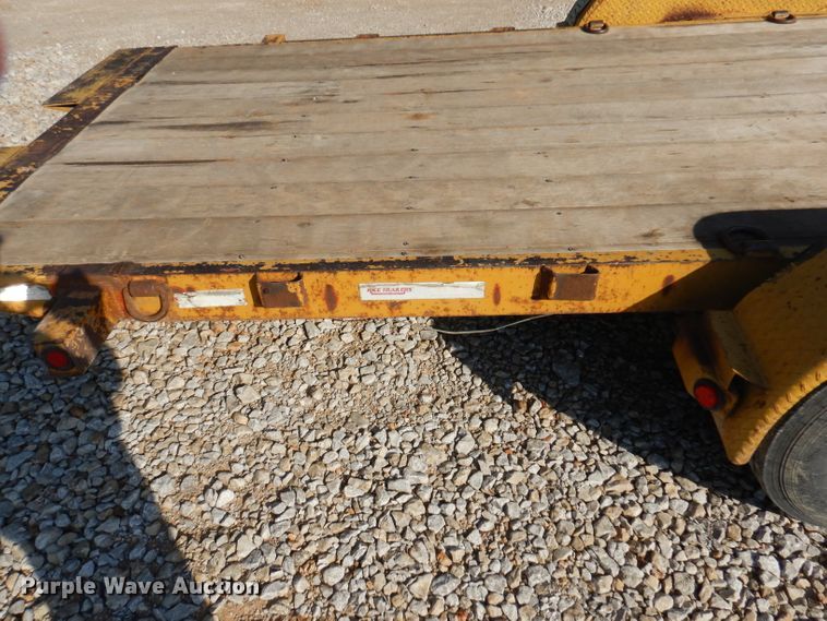 image for item DY9554 2013 Rice tilt deck equipment trailer