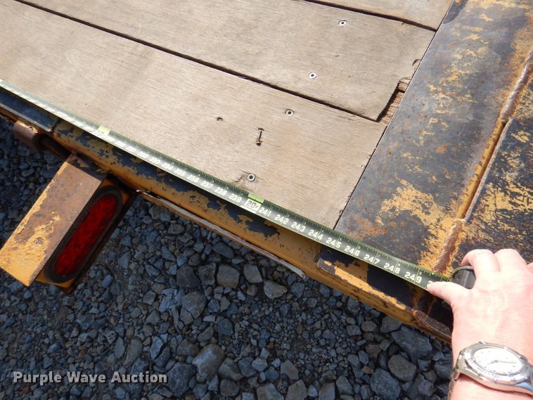 image for item DY9554 2013 Rice tilt deck equipment trailer