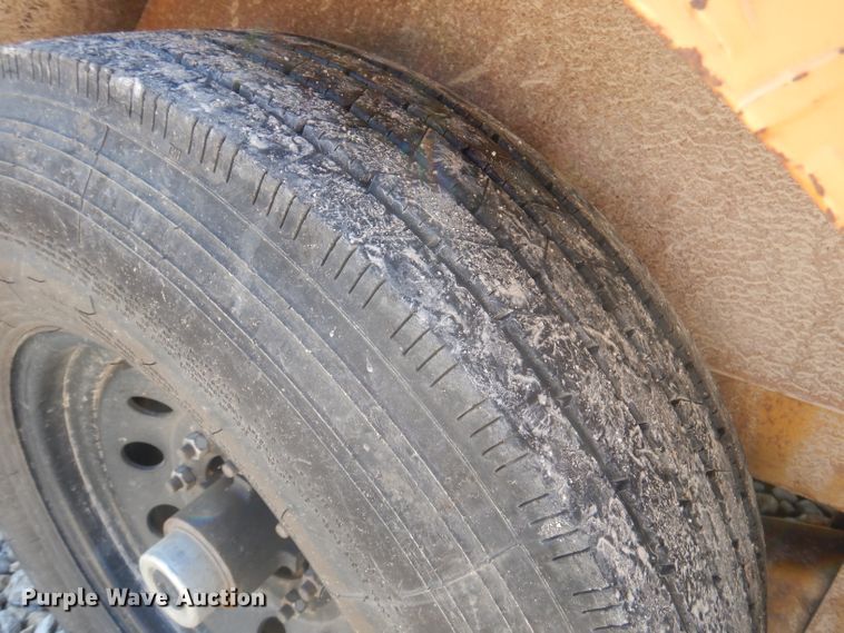 image for item DY9554 2013 Rice tilt deck equipment trailer