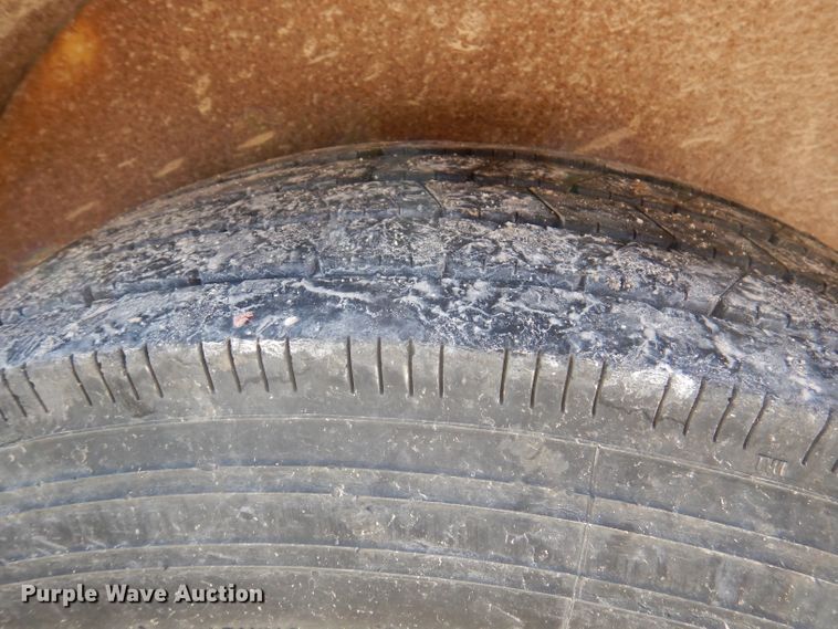 image for item DY9554 2013 Rice tilt deck equipment trailer