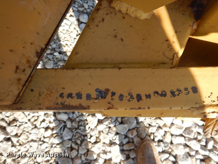 image for item DY9554 2013 Rice tilt deck equipment trailer