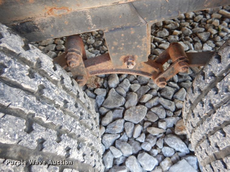 image for item DY9563 2011 Carry-On utility trailer