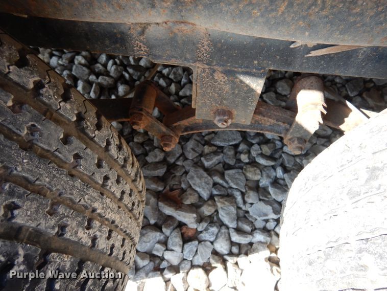 image for item DY9563 2011 Carry-On utility trailer