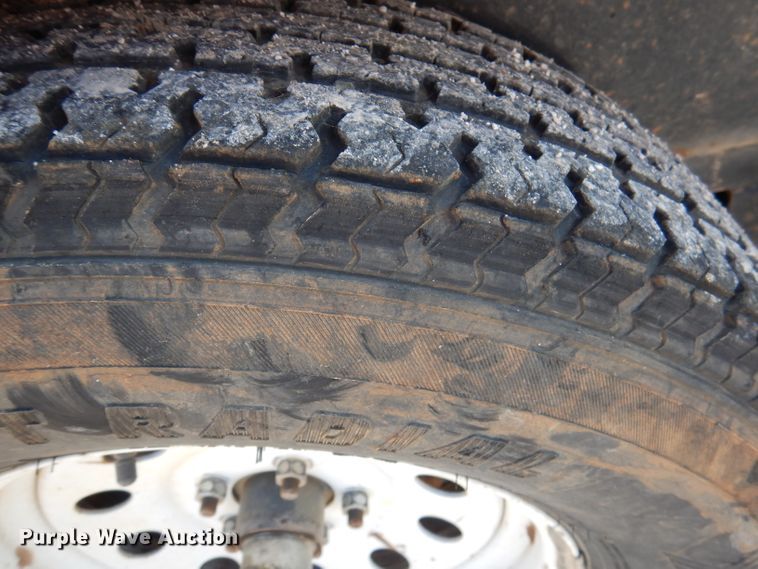 image for item DY9563 2011 Carry-On utility trailer