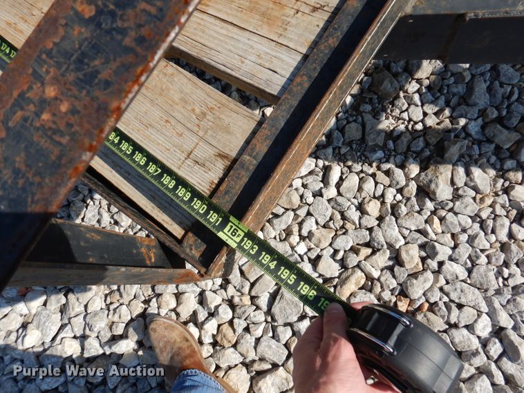 image for item DY9563 2011 Carry-On utility trailer