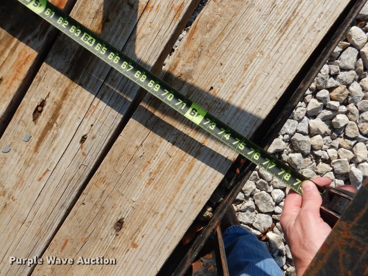 image for item DY9563 2011 Carry-On utility trailer