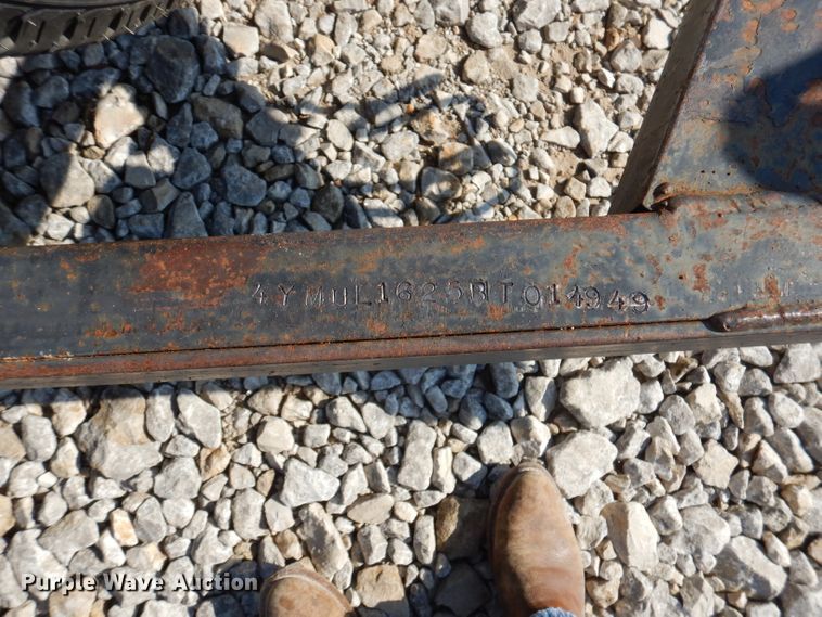 image for item DY9563 2011 Carry-On utility trailer