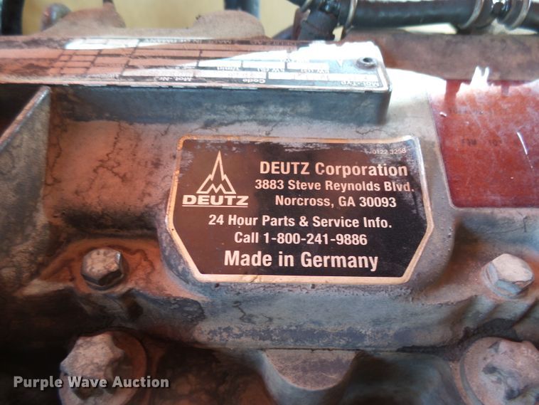 image for item EF9662 2001 JLG 400S  boom lift