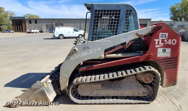 image for item EL9528 2005 Takeuchi TL140  tracked skid steer loader
