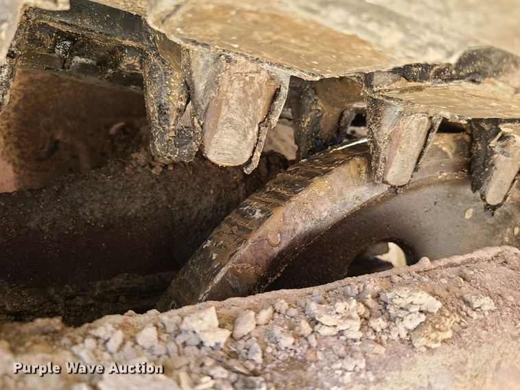 image for item EL9528 2005 Takeuchi TL140  tracked skid steer loader