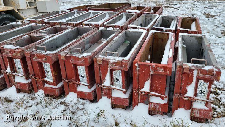 image for item EL9565 World Block concrete block forms